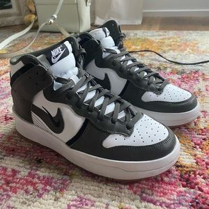 💥LIMITED EDITION💥 Nike Dunk High Up
